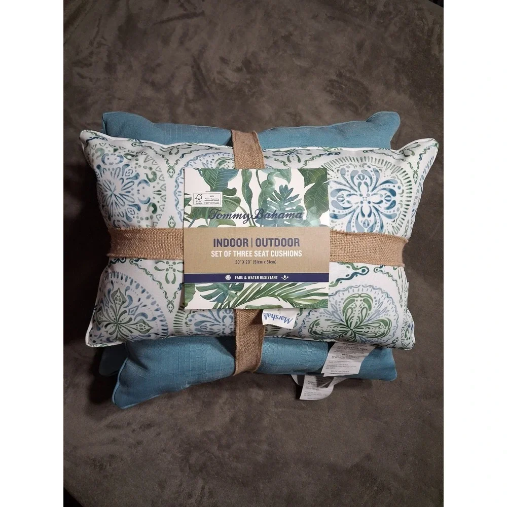 Tommy Bahama Outdoor 3 Pillow Set Blue Medallion Watercolor Patio Easter NWT